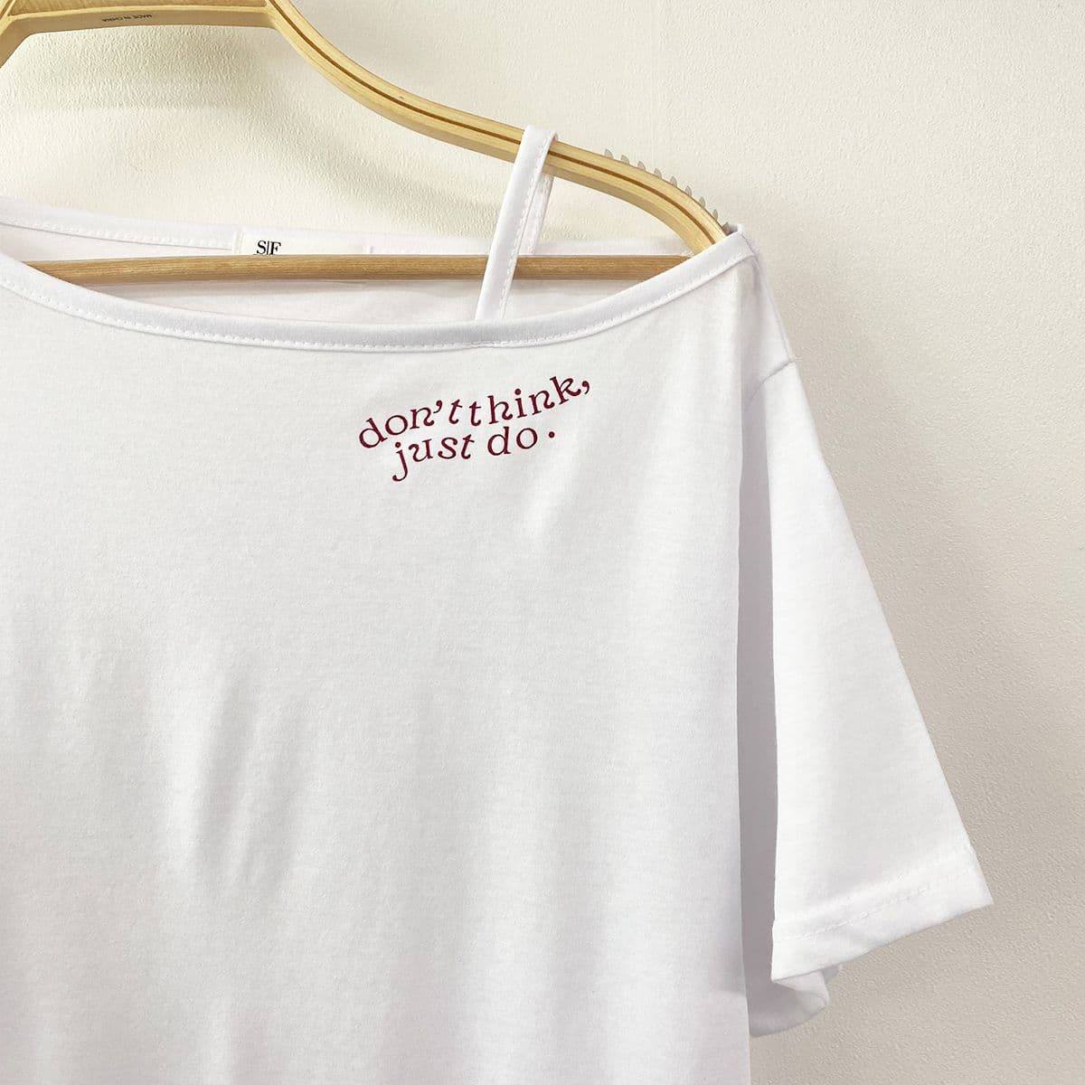 Just One Shoulder (New Short Sleeve T-shirt, Drop Shoulder, Flowy Tee, Daily T-shirt) - 이미지 15