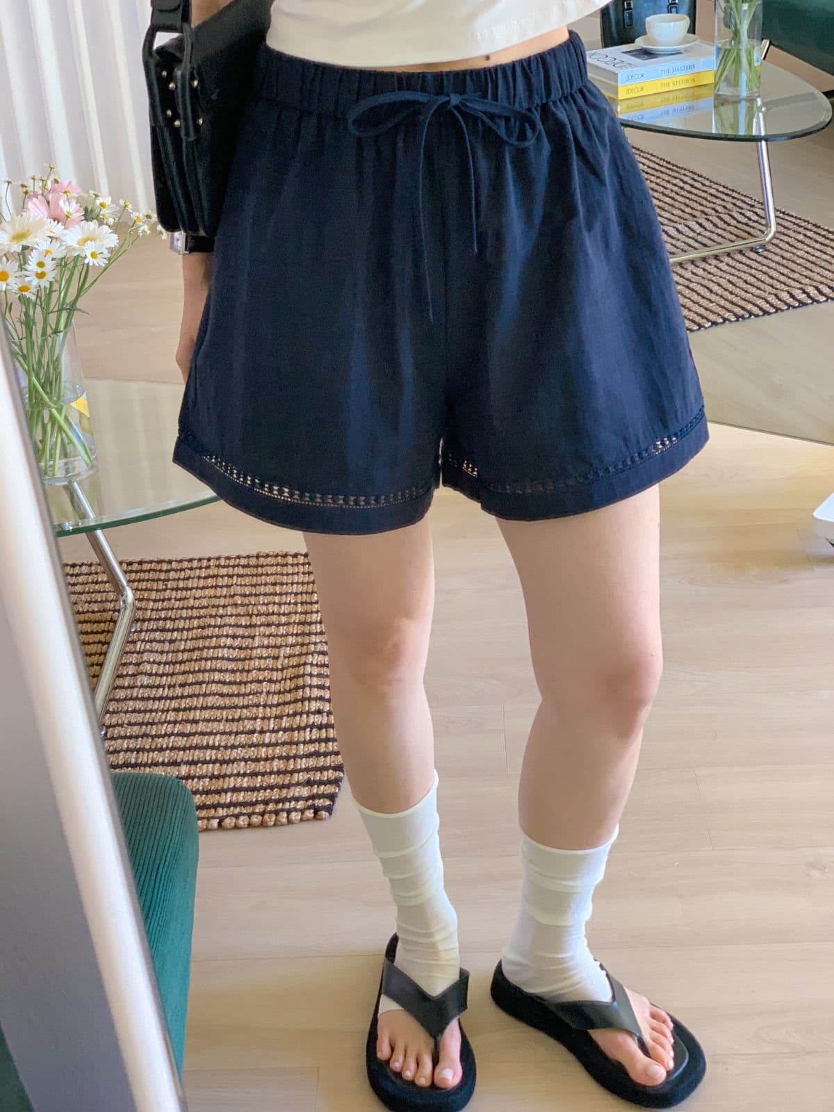 68069 Round Punched Shorts - 이미지 13