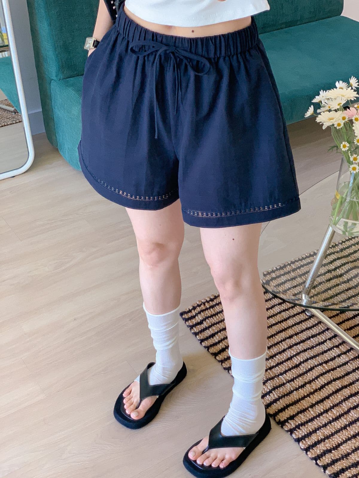 68069 Round Punched Shorts - 이미지 16