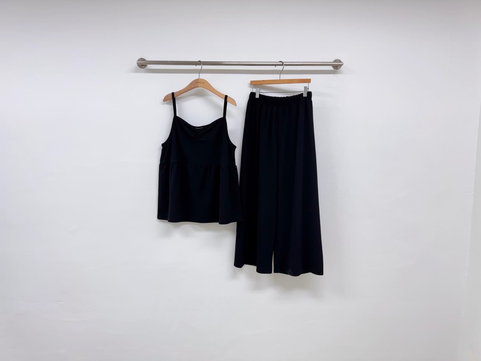 Liverpool set (sleeveless set, large size) - 이미지 10
