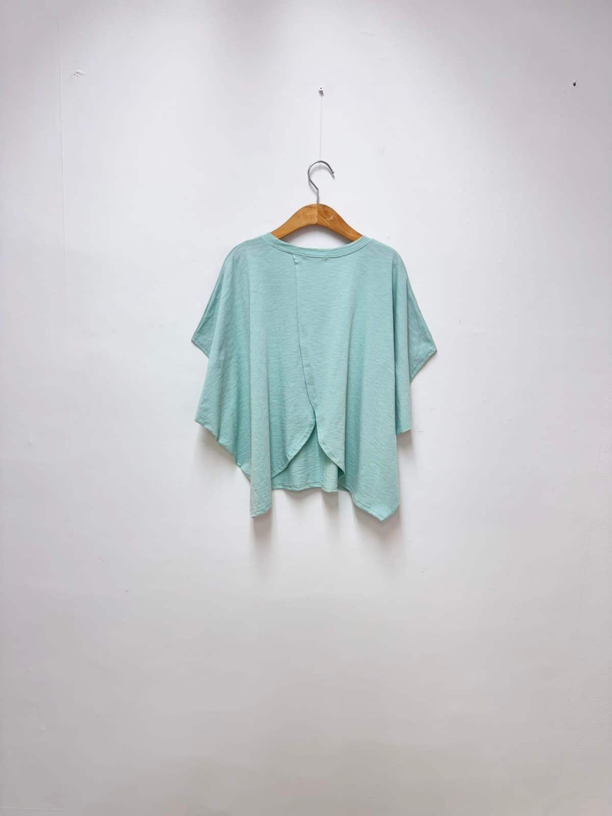 Stingray cut T-shirt (cotton boxy t-shirt back cut) - 이미지 16