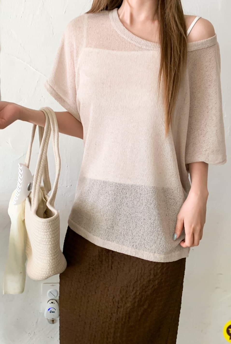 Linen Back Slit T-shirt (Knit T-shirt Batwing Round Neck - 이미지 3